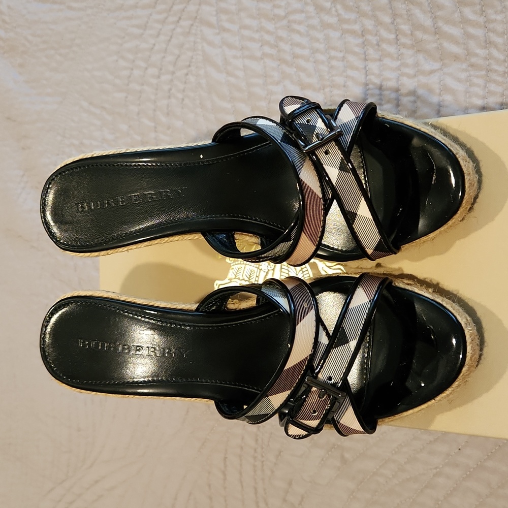 Burberry wedges size Eur 39 - Picture 3 of 11